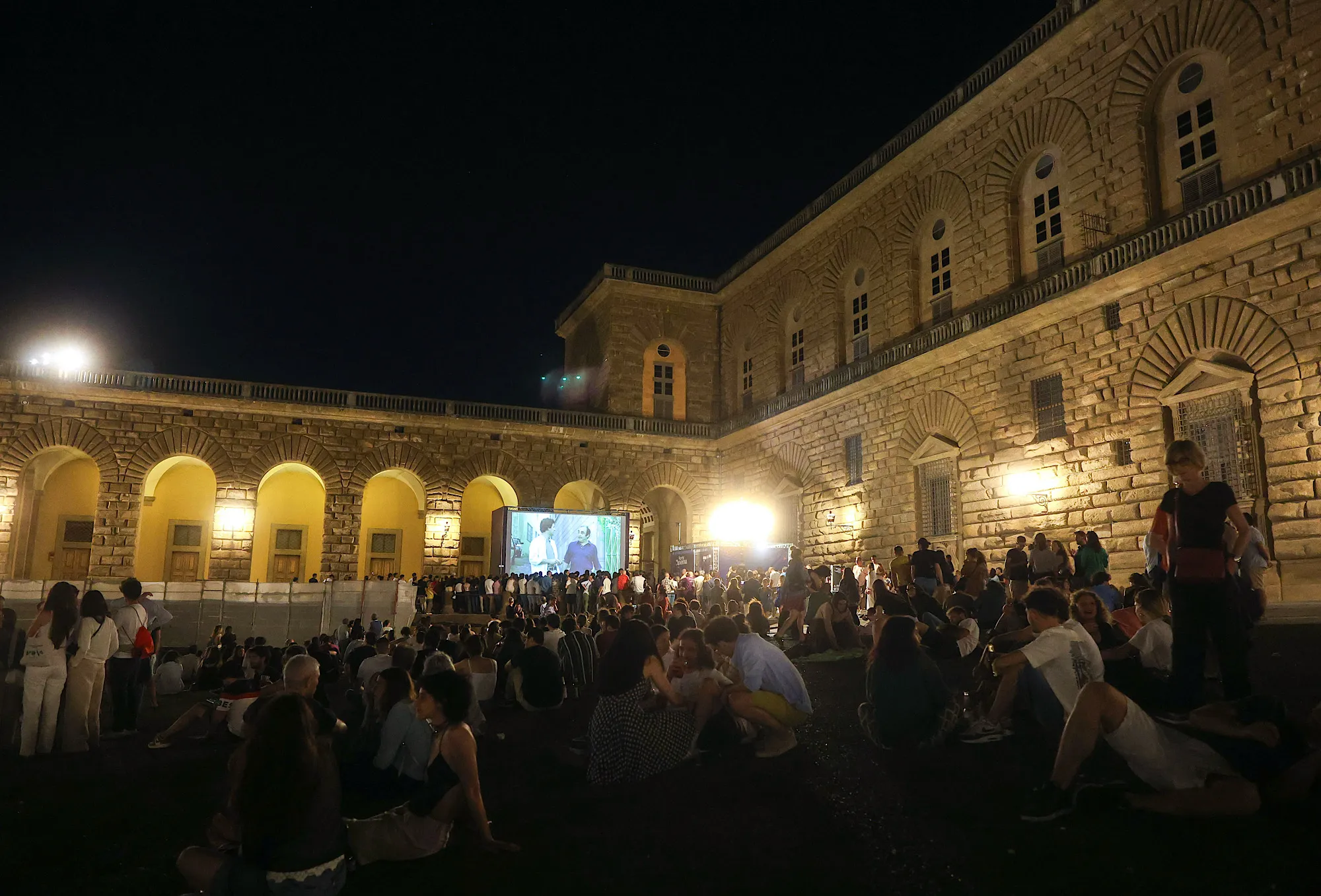 "Apriti cinema", Piazza Pitti, Firenze © exibart.com